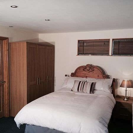 Kendall Lodge Burwell  Habitación foto